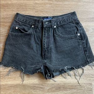 Cut off shorts